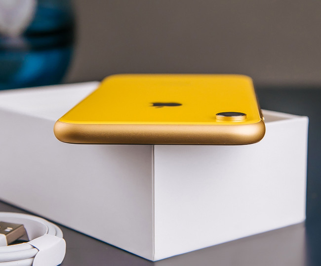 iPhone XR 128GB Yellow (MRY72) б/у